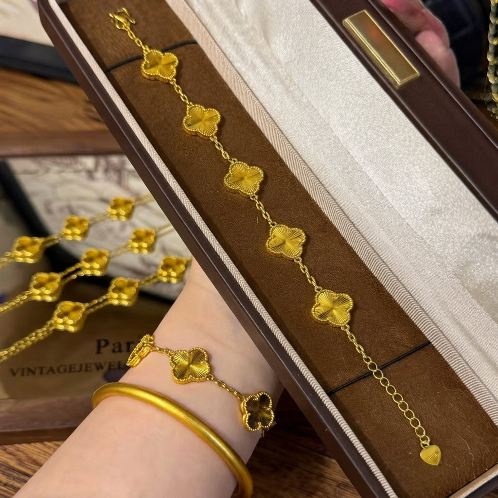 สร้อยข้อมือเรียกทรัพย์นำโชค
