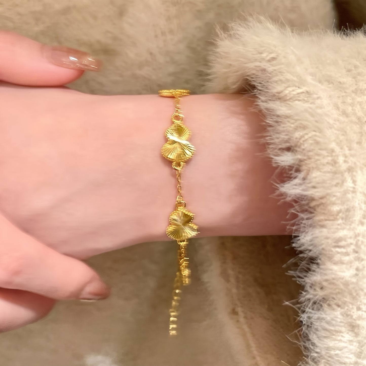 สร้อยข้อมือเรียกทรัพย์นำโชค