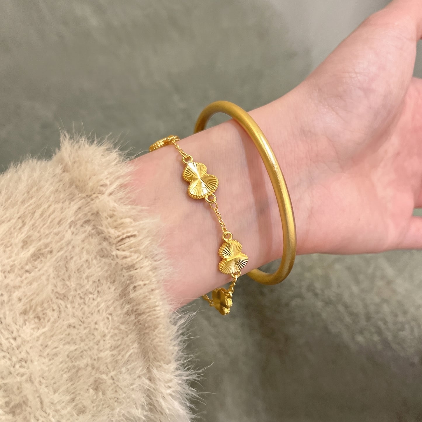 สร้อยข้อมือเรียกทรัพย์นำโชค